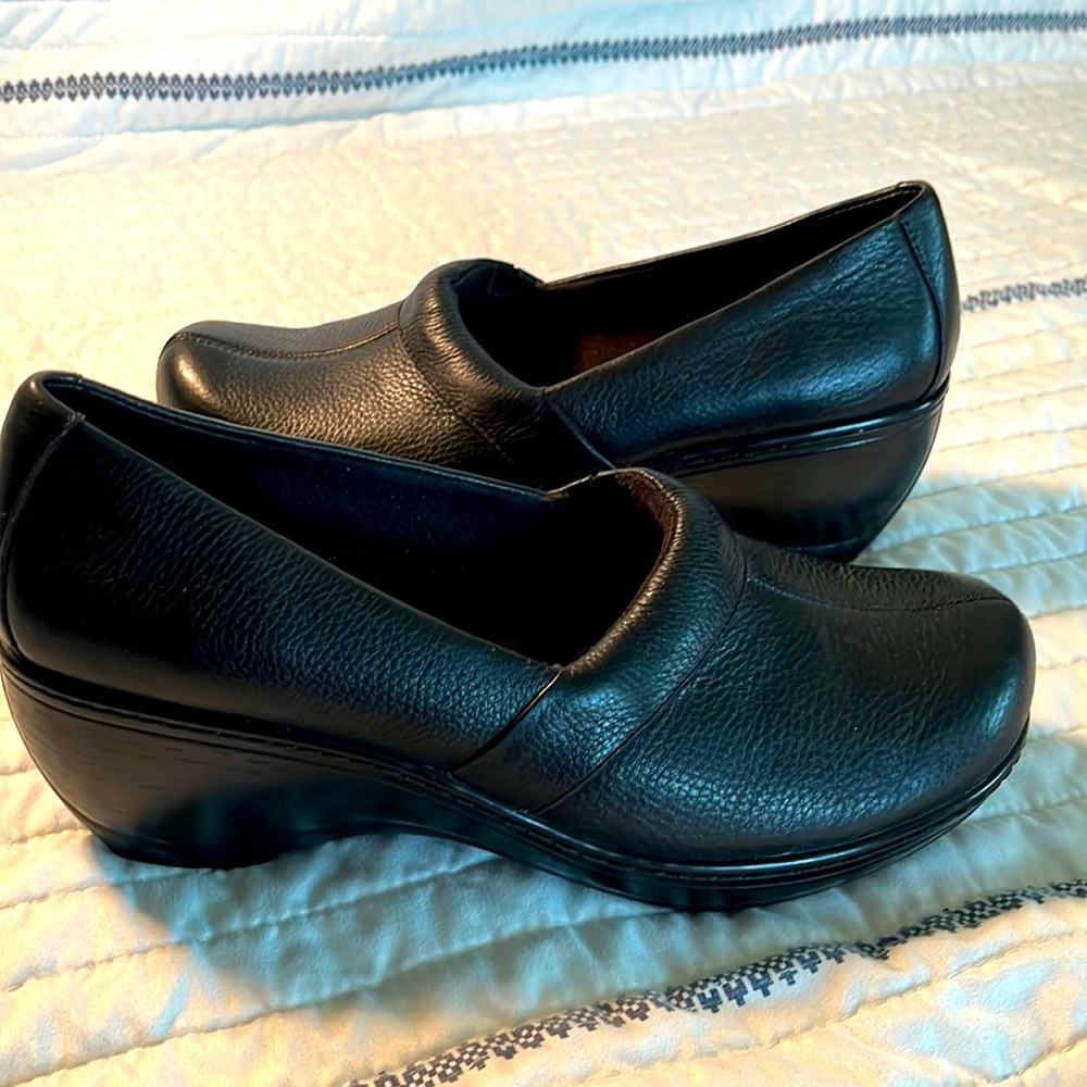 💯 leather Soft Walk comfort clogs